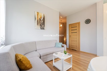 mieszkanie na sprzedaż 67m2 mieszkanie Tomaszowice, Ujazdowska