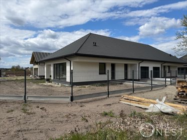 Dom 182,9 m² z garażem, 626 m² działki - polecam! dom Kąty