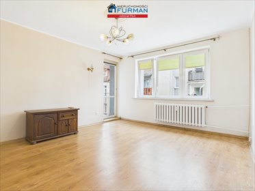 Przestronne 4-pokoje w centrum Piły z 2 piwnicami mieszkanie Piła