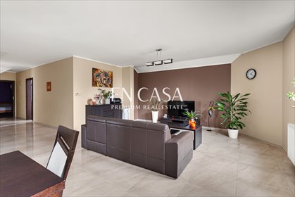 Dom dwurodzinny z potencjałem na działalność, 220 m2 dom Grodzisk Mazowiecki, Stefana Batorego