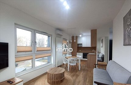 Nowoczesne 42 m² z klimatyzacją, garażem i pełnym wyposażeniem mieszkanie Oleśnica, Mikołaja Kopernika
