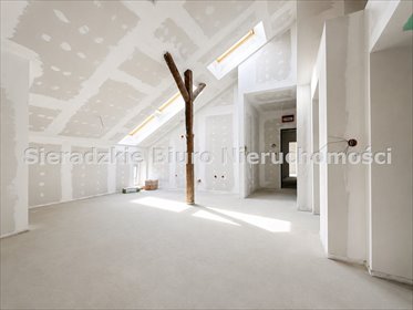 Sprzedam przestronne mieszkanie 62 m² w Lututowie mieszkanie Lututów