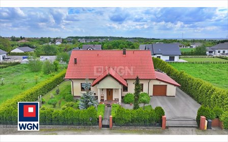 Przestronny dom 181 m² w Wawrowie - zapraszam dom Wawrów, Sadowa