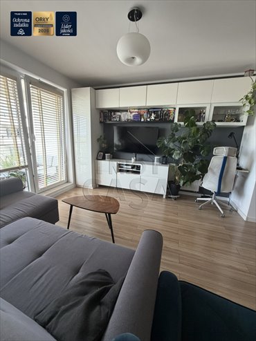 Na sprzedaż komfortowe 48,38 m² w Redzie z loggią mieszkanie Reda, Morska