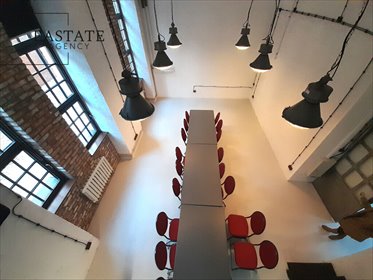 Na wynajem przestronny lokal na Pradze Północ z tarasem lokal użytkowy Warszawa, Praga-Północ, Białostocka