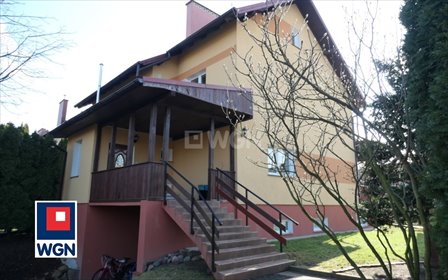 Przestronny dom z 3 niezależnymi mieszkaniami, 225 m2 dom Kwidzyn, Osiedle Bajkowe, Jacka i Agatki