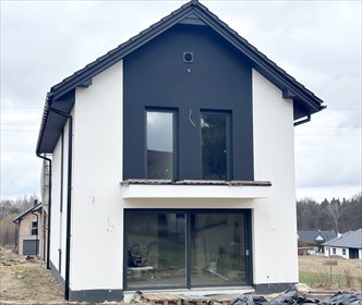Nowoczesny dom 120m2 z garażem, balkonem i rekuperacją dom Szarów, Szarów
