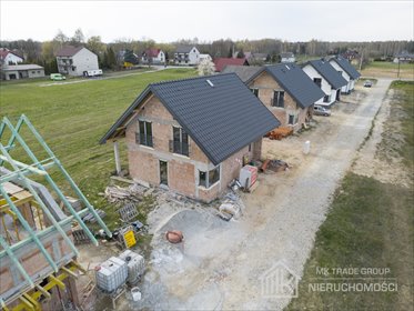 Nowoczesny dom z pompą ciepła i rekuperacją w Kłaj dom Kłaj