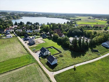 Komfortowy dom 100 m2 z tarasem i ogrodem. dom Lubichowo