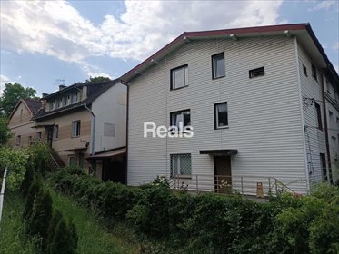 Hostel, dwa budynki, 17 pokoi, wszystkie wynajęte dom Warszawa, Bielany, Marymont