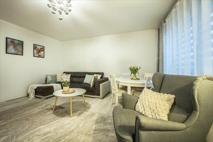 Przestronne mieszkanie dla Twojej rodziny mieszkanie Zduńska Wola, Osmolińska