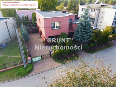 Dom z ogrodem i budynkiem gospodarczym w Piła dom Piła, Górne