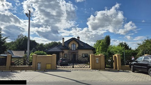 Do sprzedania przestronny dom 200 m² w Żółtaniec-Kolonii dom Żółtańce-Kolonia, ks. Józefa Dąbrowskiego