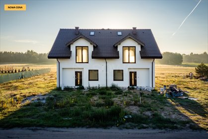Nowoczesny dom 137m2 z dużą działką i dużymi przeszkleniami dom Młyniec Drugi, Piaskowa