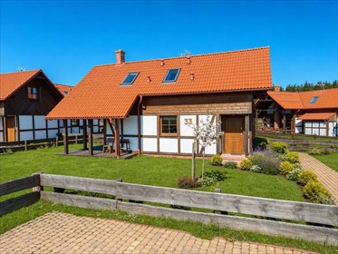 Urokliwy dom szachulcowy blisko Jeziora Gwiazdy dom Borowy Młyn