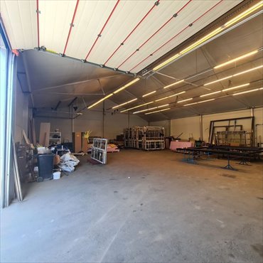 Magazyn 430 m² z bramami, ogrzewaniem i dojazdem TIR lokal użytkowy Mikołów