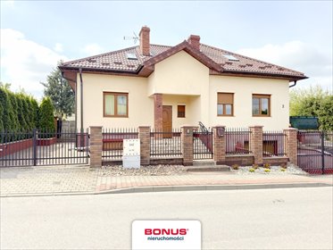 dom na sprzedaż Włodawa 260,70 m2