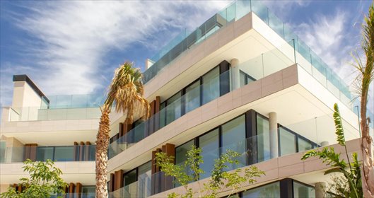Do sprzedania luksusowy apartament 109 m² przy plaży w Esteponie mieszkanie Estepona