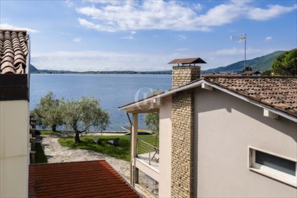 Ekskluzywne 45 m² z widokiem na jezioro - nowoczesność i komfort. mieszkanie Predore