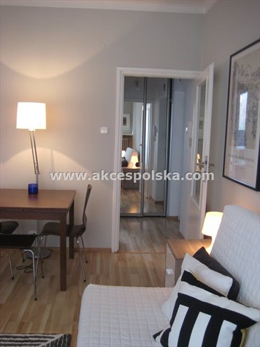 Wynajmę przestronne 1-pokojowe mieszkanie 40,5 m² w Warszawie mieszkanie Warszawa, Śródmieście, Mazowiecka