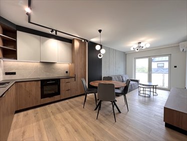 Przestronne 3-pokojowe mieszkanie z balkonem i klimatyzacją mieszkanie Rzeszów, Warszawska