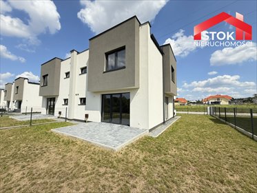 Przestronny bliźniak 140 m² z garażem i dużą działką dom Horodniany