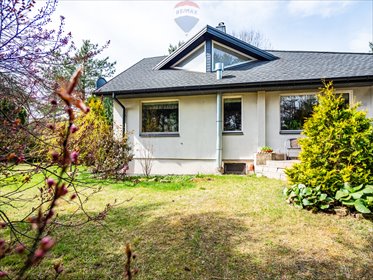 Dom z kominkiem na dużej działce w Jedliczu B dom Jedlicze B, Letniskowa 37