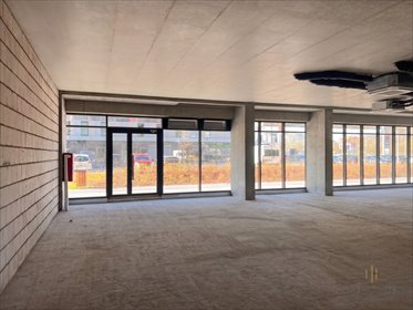 Nowoczesny lokal usługowy 196 m² z ogródkiem, widoczny lokal użytkowy Kraków