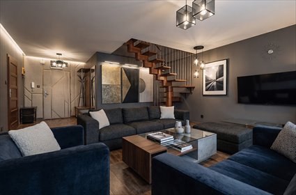 Przestronne 105 m² dwupoziomowe z garderobą i klimatyzacją mieszkanie Płock, Czwartaków