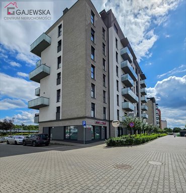 Stylowe 3-pokojowe mieszkanie z balkonem i garażem mieszkanie Piła, Zamość