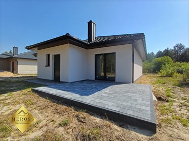 Dom parterowy 115 m2 z ogrzewaniem podłogowym i dużą działką dom Kamińsko