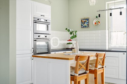 Przestronny dom z niezależnym apartamentem i dużym ogrodem dom Złotkowo, Rzepakowa