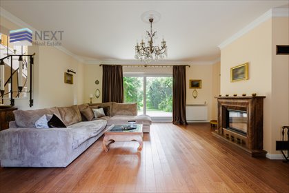 Do sprzedania przestronny bliźniak 356 m² w Konstancinie-Jeziornie dom Konstancin-Jeziorna