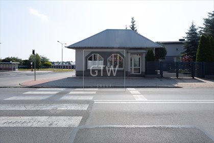 Lokal handlowo-usługowy 34 m² z witrynami i magazynem lokal użytkowy Radom