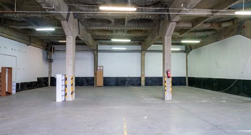 Na wynajem magazyn 1159 m² z miejscami postojowymi w Gdyni magazyn Gdynia, Dąbrowa, Chwaszczyńska