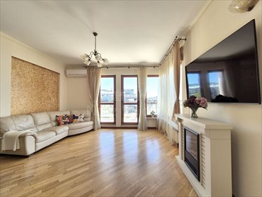 Wilanów, 3 pokoje, klimatyzacja, garaż, patio — komfort i styl mieszkanie Warszawa, Wilanów, Wilanów, Klimczaka