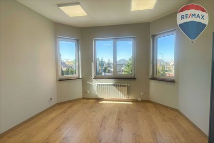 Niewielki lokal biurowy 16 m² - Grodzisk Mazowiecki lokal użytkowy Grodzisk Mazowiecki, Romualda Traugutta