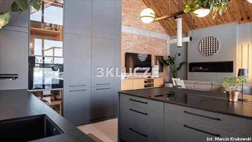 Przestronny loft z naturalnych materiałów, garaż i budynek gościnny dom Lublin, Zemborzyce