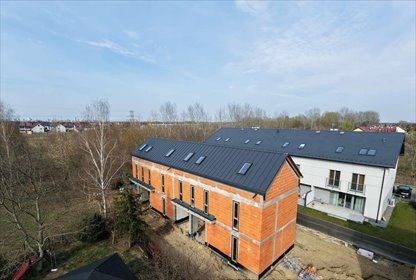 Nowoczesny dom 197 m² z dużym poddaszem i ogrodem dom Warszawa, Wawer