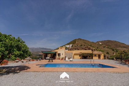 Inwestycyjna finca z plantacjami mango i awokado, 90 000 m² dom Almuñécar, Almuñécar