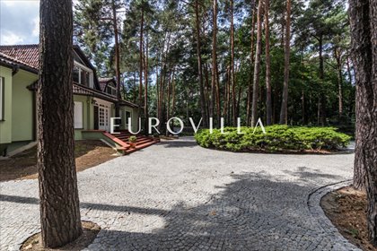 Rezydencja z basenem - 550 m² w Konstancinie-Jeziornej dom Konstancin-Jeziorna, Jasna