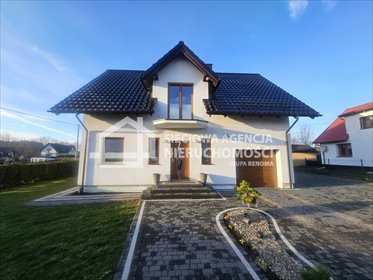 Polecam przestronny dom 241 m² w Prokowie z garażem i 5 pokojami dom Prokowo