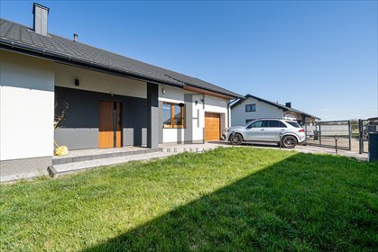 Nowoczesny dom 134 m² z dużą działką w Woli Rasztowskiej dom Radzymin