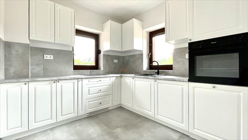 Dom bliźniak z ogrodem i garażem w Tyńcu Małym dom Tyniec Mały, Dębowa