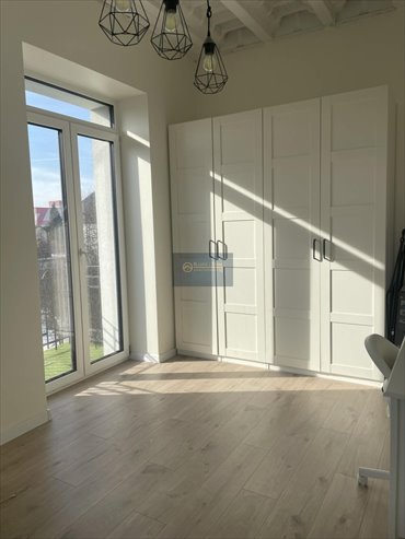 Przestronne 2-pokojowe mieszkanie z balkonem i miejscem postojowym mieszkanie Piastów