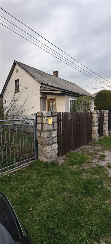 Dom z potencjałem i dużym ogrodem w Miechowie dom Miechów, Miechów, Słoneczna