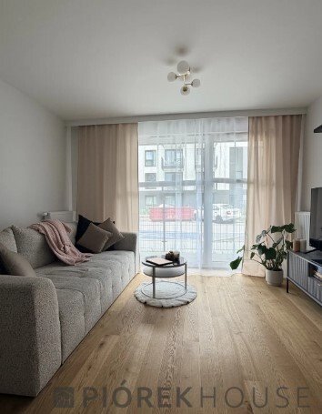 Zapraszam do 2-pokojowego mieszkania z ogródkiem na Pradze-Południe mieszkanie Warszawa, Praga-Południe, Siennicka