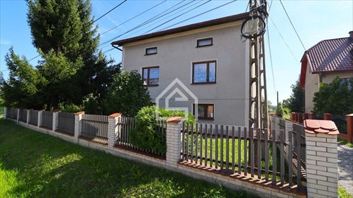 Na sprzedaż przestronny dom 170 m² w Rzezawie z garażem dom Rzezawa, Długa 8