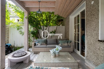 Przestronny dom z tarasem, jacuzzi i garażem w Redłowie dom Gdynia, Redłowo, Ułańska