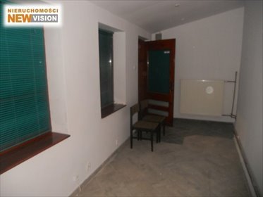 Lokal 18 m2 w centrum Dąbrowy Górniczej, biuro z sanitariatami lokal użytkowy Dąbrowa Górnicza, Centrum